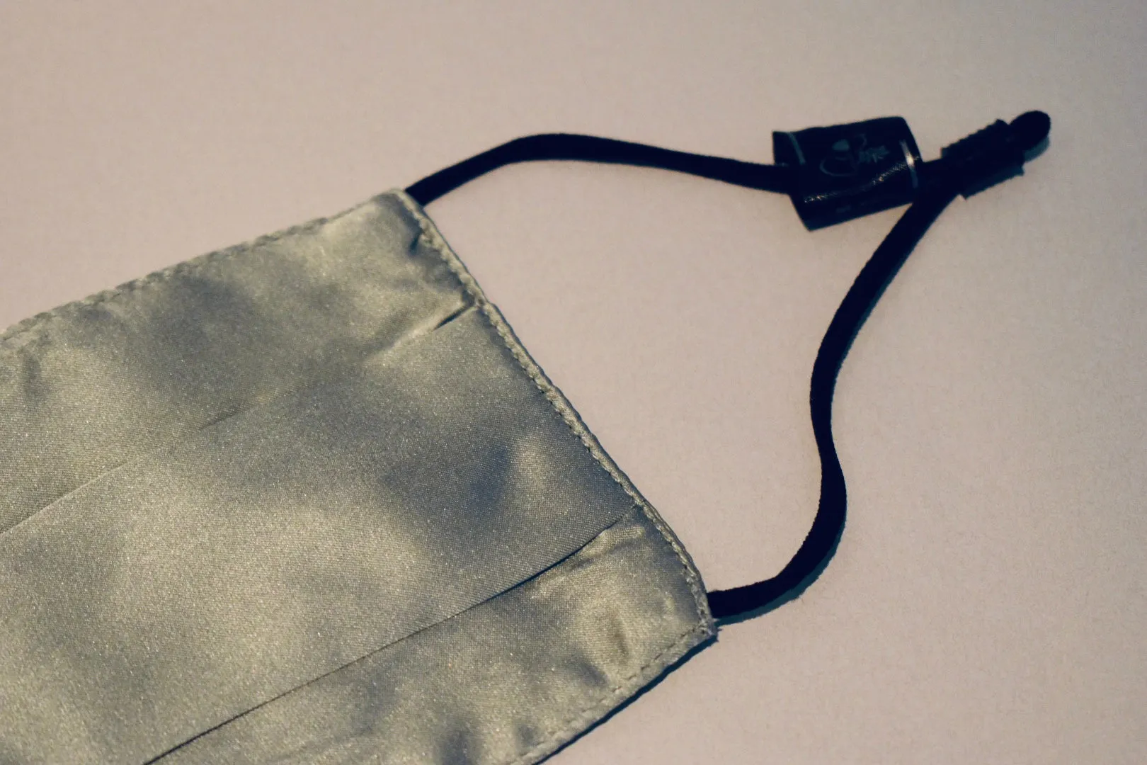 100% Mulberry Silk Face Mask