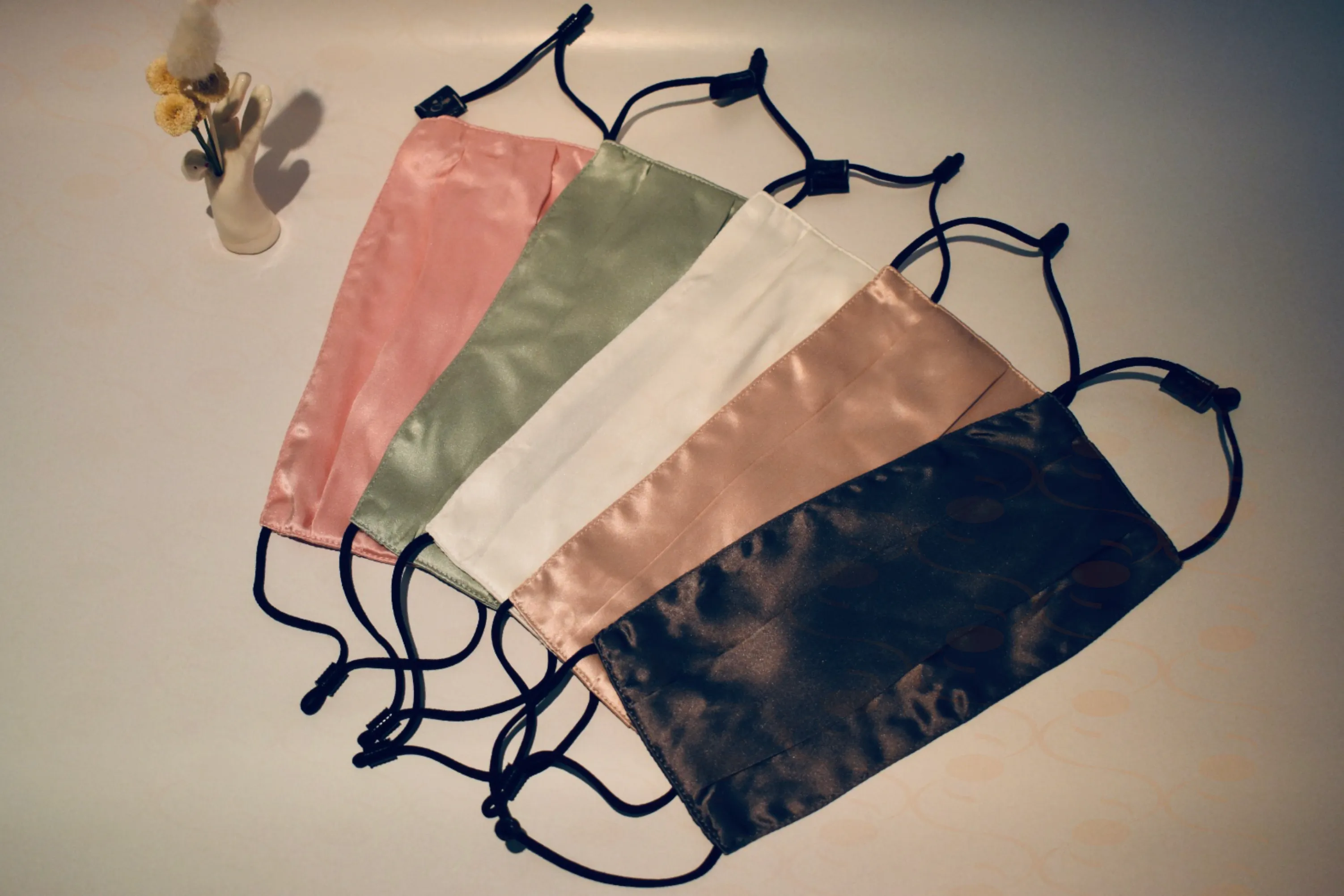 100% Mulberry Silk Face Mask