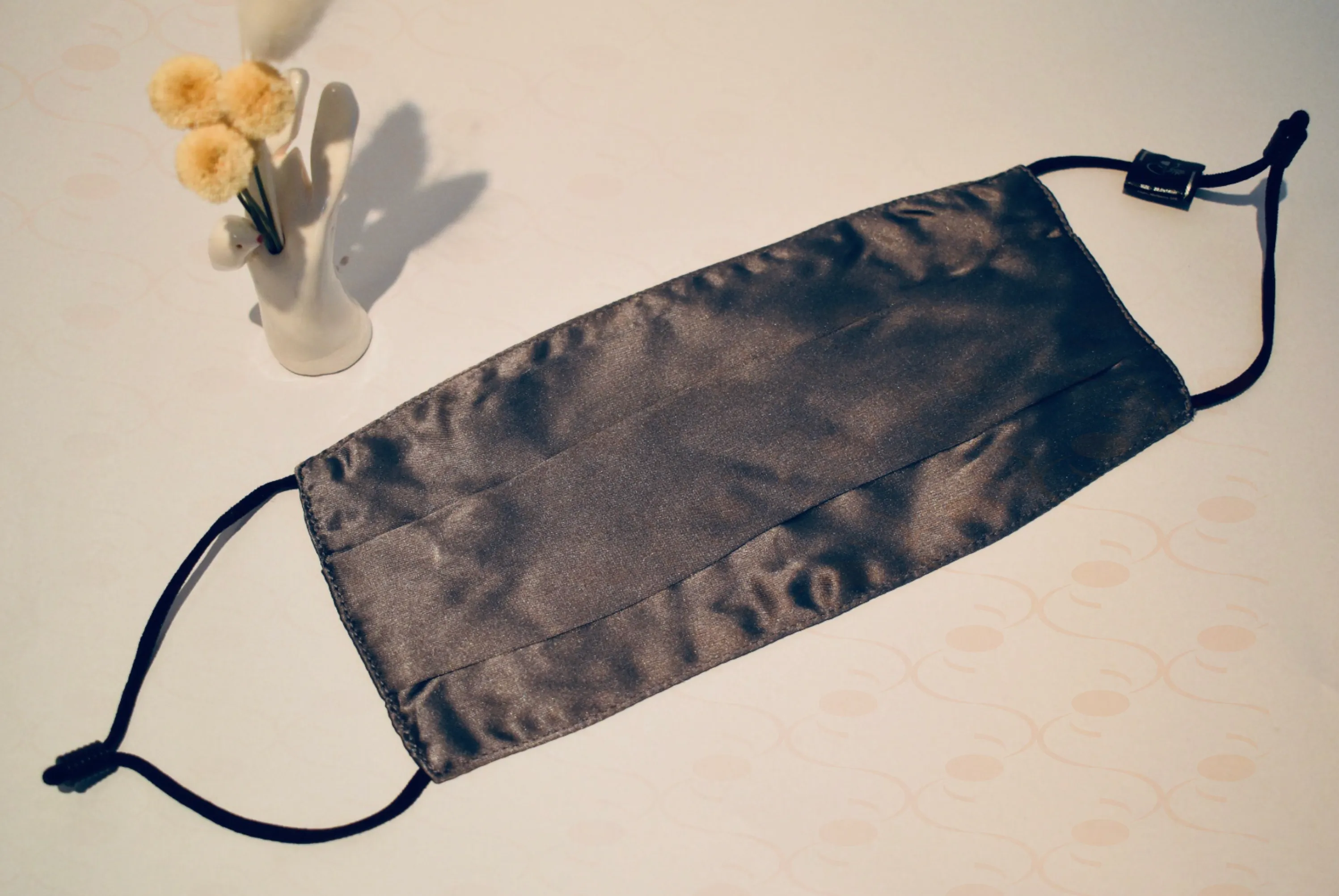 100% Mulberry Silk Face Mask