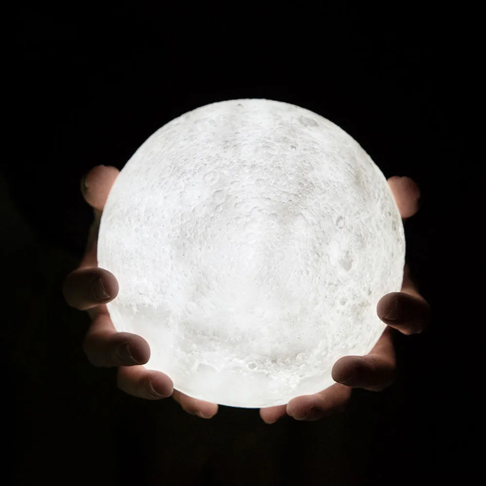 3D Printing Moon Lamp