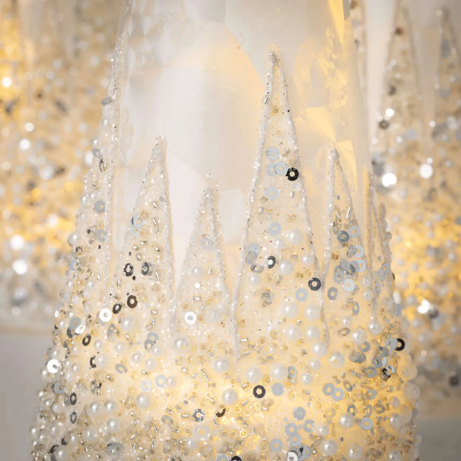 Gem-Encrusted Led Tree Set 3