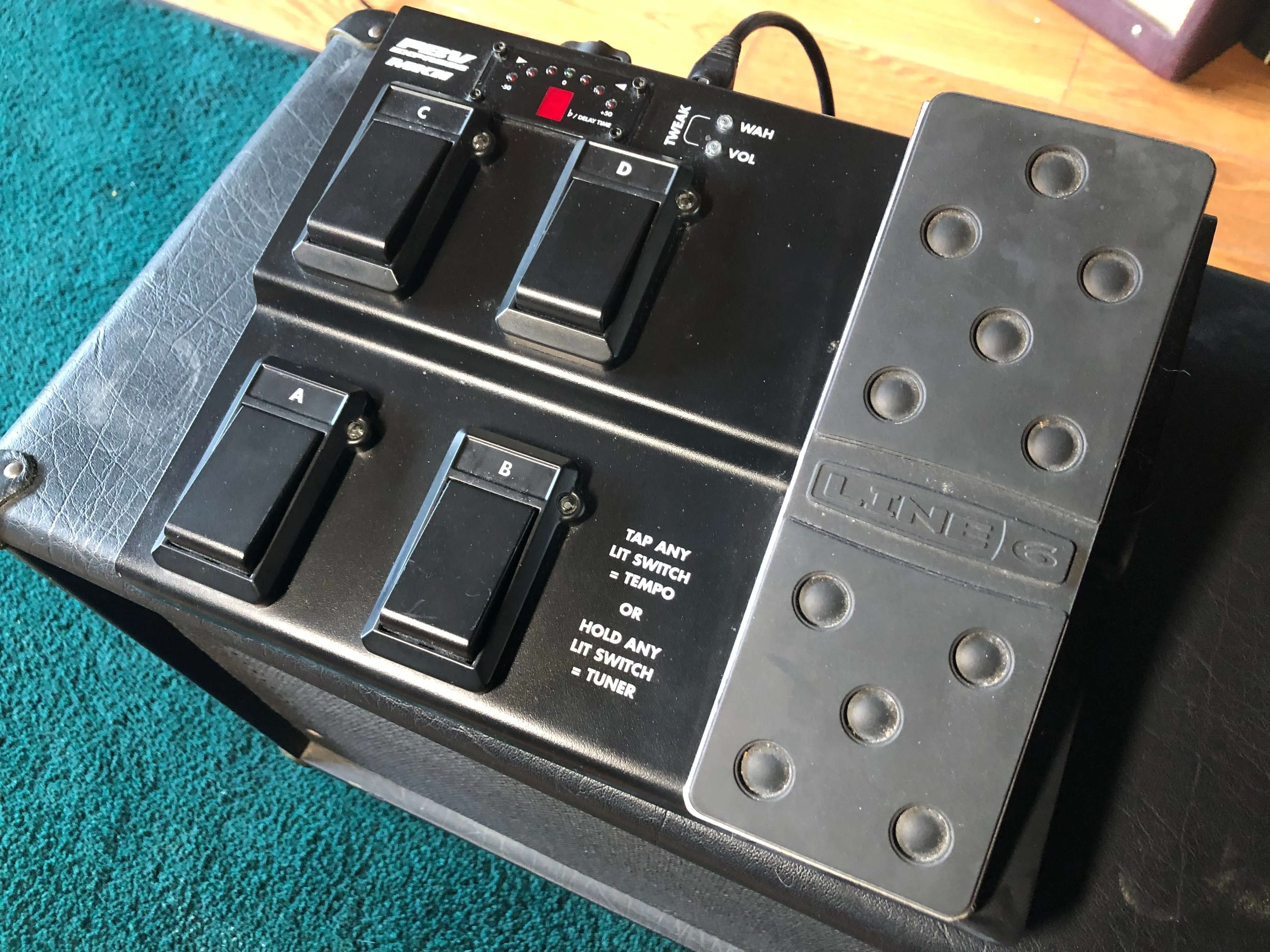 Line 6 Amplifi 75 Guitar Combo/Bluetooth Speaker   FBV Footswitch Used