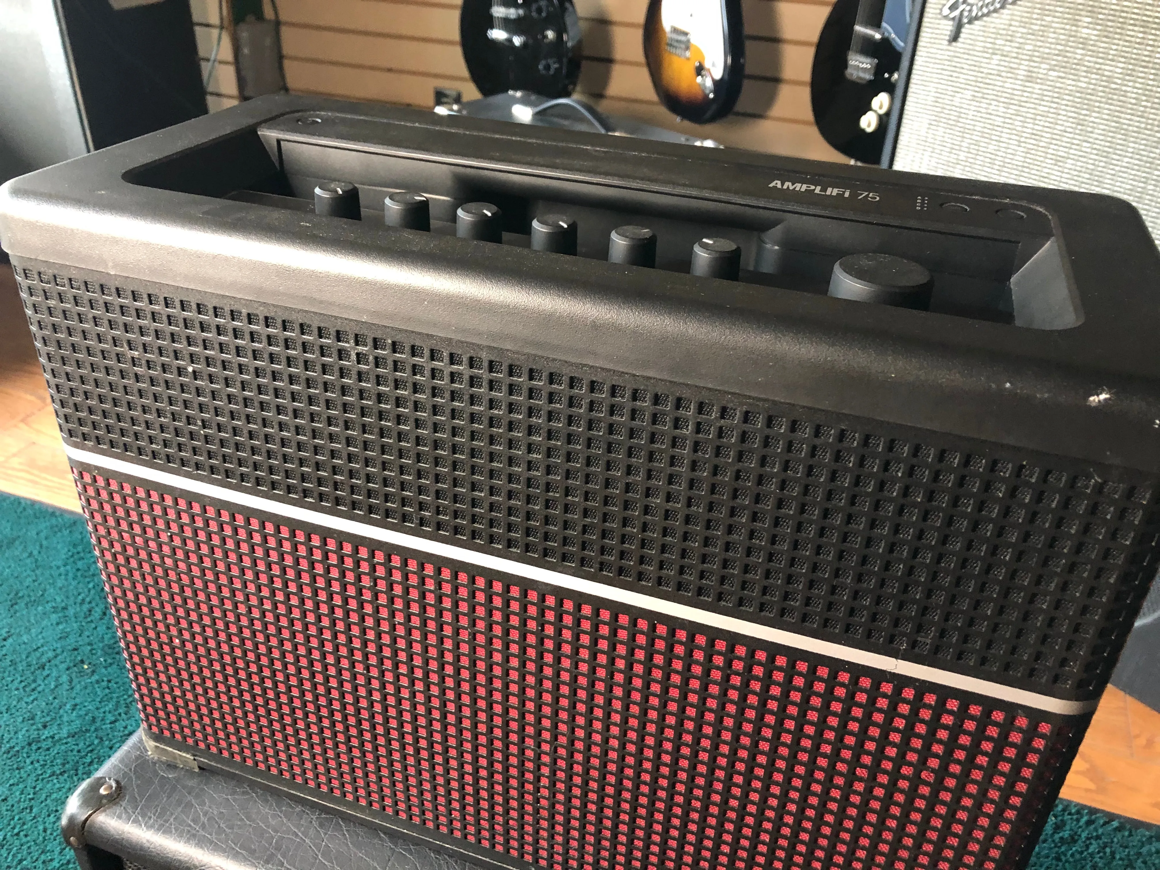 Line 6 Amplifi 75 Guitar Combo/Bluetooth Speaker   FBV Footswitch Used