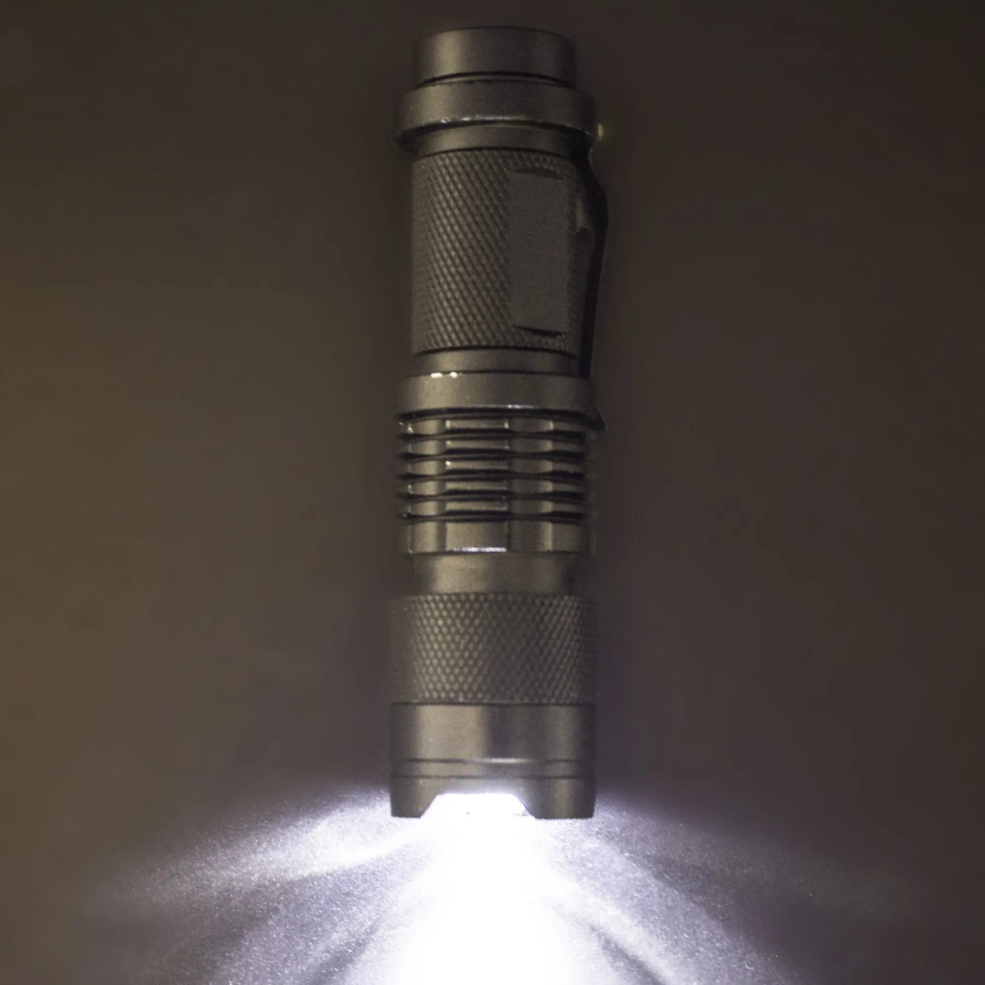 Pocket CREE Mini LED Flashlight
