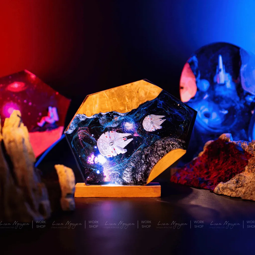 Spaceship Night Light, Desk Decoration, Handmade for Bedroom, Perfect as a Gift