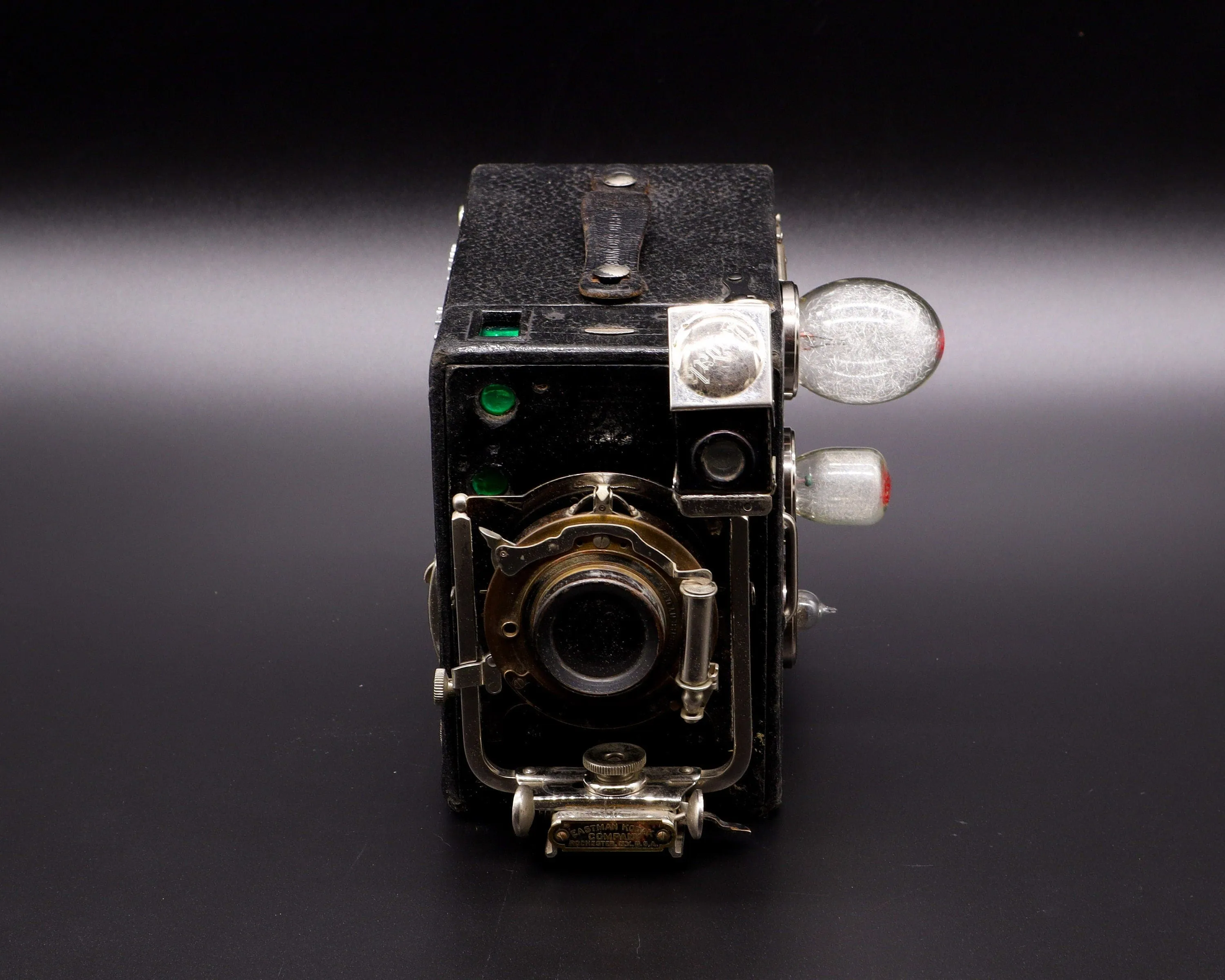 The Silver Explorer - Steampunk Bluetooth Speaker, Kodak Box Camera, Gifts for Geeks, Electronic Audio gadget, signed & numbered artwork