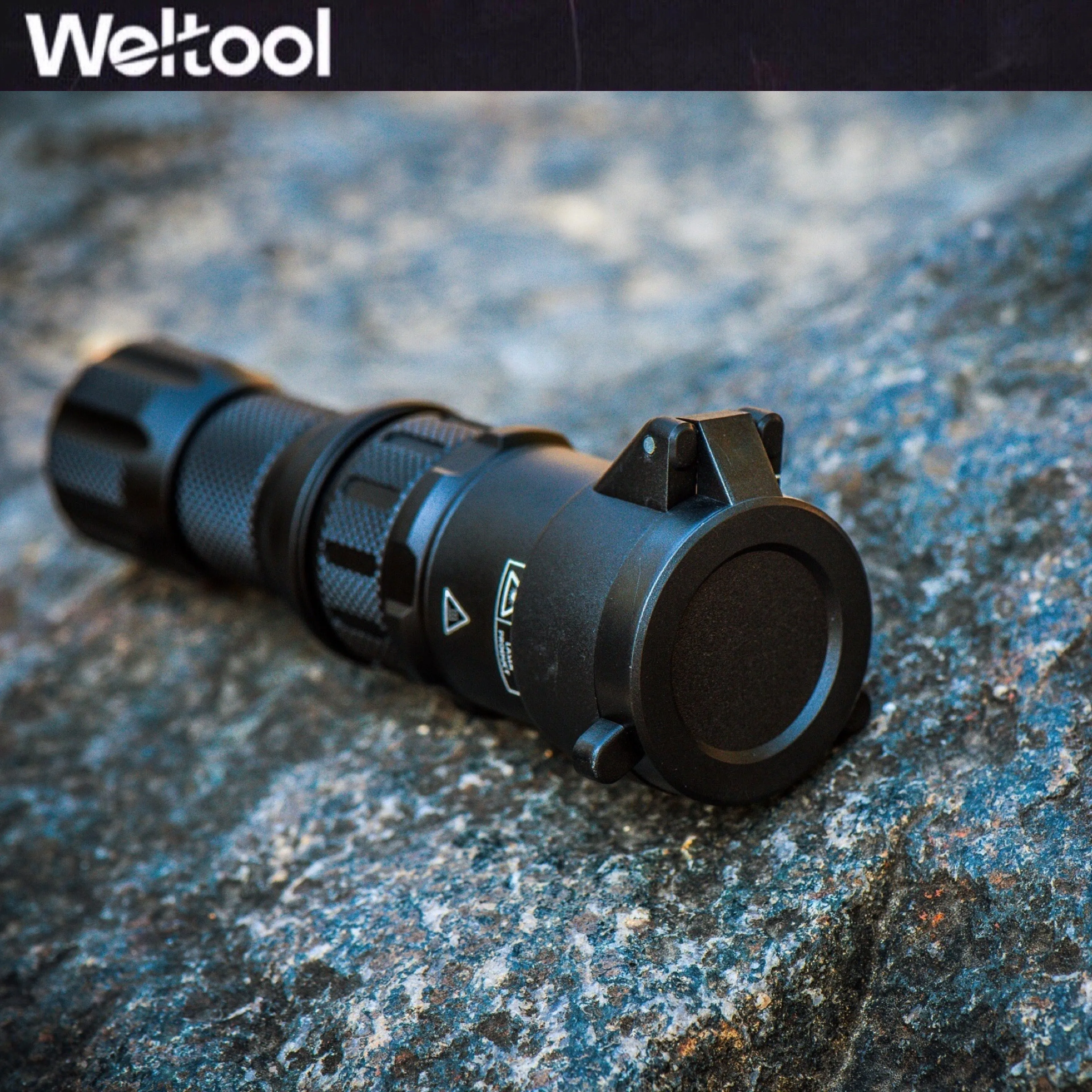Weltool W3 LEP Flashlight 200LMS 180000CD 848M